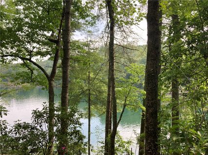 709 Peregrine Trail