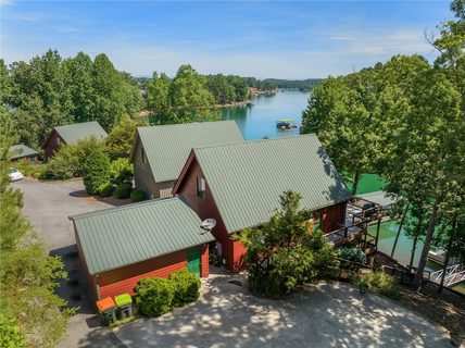 213 New Timber Trail sold home in Harbor Plus On Keowee, Seneca, SC