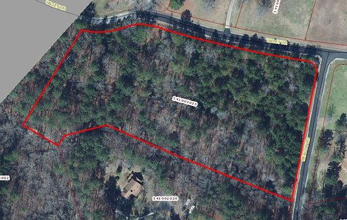 6.21 Acres Valley Drive sold home in Townville Lake, Townville, SC