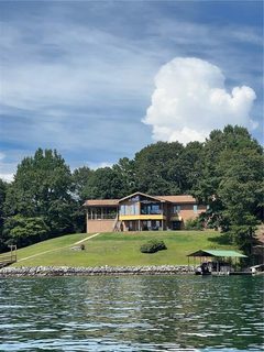 800 Keowee School Road sold home in Knollwood Manor, Seneca, SC