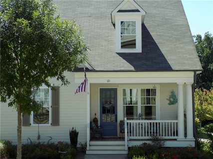121 Pershing Avenue