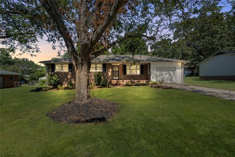 604 Choctaw Road