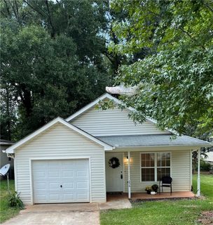 256 Cedar Ridge