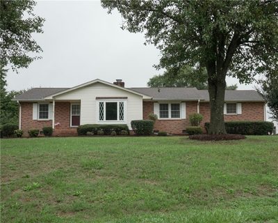 103 Kingshill Drive