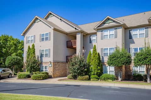 1511 Harts Ridge Drive