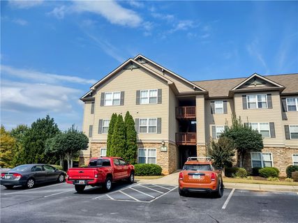 1131 Harts Ridge Drive