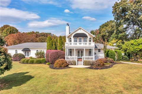 105 Chefs House Way sold home in Cherokee Point, Townville, SC