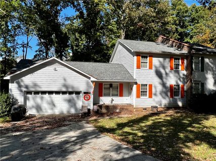 12008 W Camelia Lane sold home in Millbrook, Seneca, SC