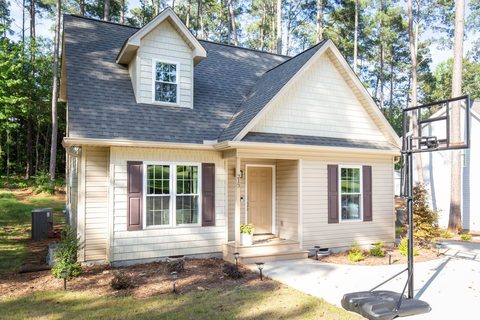 213 Singing Pines Road sold home in Singing Pines, Seneca, SC