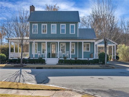 125 Keller Boulevard