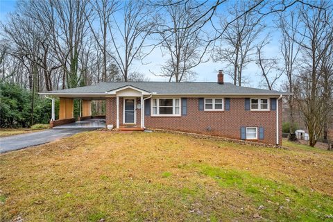 117 Brookwood Drive sold home in Brookwood, Seneca, SC