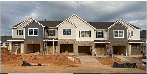 428 Bee Cove Way