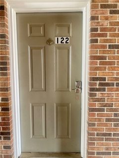 220 Elm Street 122