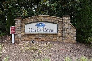 421 Harts Cove Way