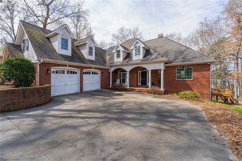 587 Capri Point Point sold home in Capri Point, Lavonia, GA
