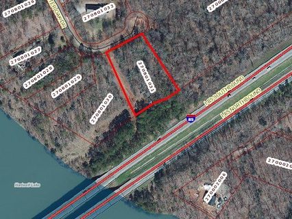 110 Charter Oak Drive sold home in Royal Oak Shores, Anderson, SC