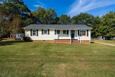 428 Seaborn Circle