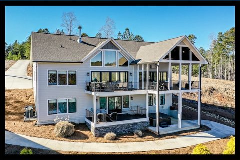 9016 Reservoir Road