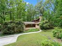 333 Woodland Way sold home in Clemson, SC