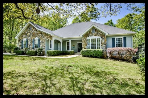 305 Treetops Drive