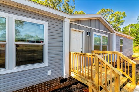 106 Kokomo Way Way sold manufactured home in Solmar Estates, Anderson, SC