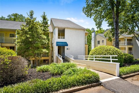 1703 Northlake Drive