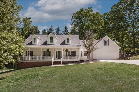 103 Taxiway Avenue sold home in Williams Port Air Park, Easley, SC