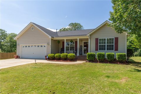 612 Hunters Lane sold home in Hunters Glen, Anderson, SC