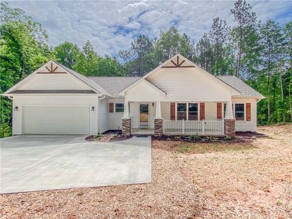 202 Creek Stone Court sold home in Richland Creek, Westminster, SC