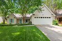 115 Grand Oak Circle sold home in Pendleton, SC
