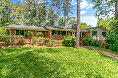 111 E Brookwood Drive sold home in Brookwood, Clemson, SC