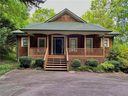 256 Horseshoe Bend Drive sold home in Westminster, SC