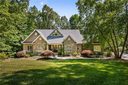 216 E Wynward Pointe Drive sold home in Salem, SC