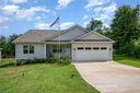 224 Hallmark Circle sold home in Easley, SC
