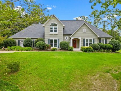 301 Cross Creek Drive