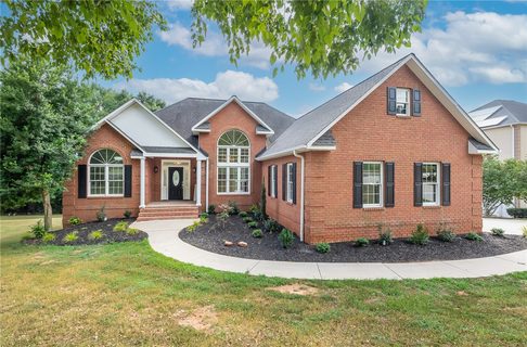 105 Amanda Drive sold home in Green Hill Plnt, Anderson, SC