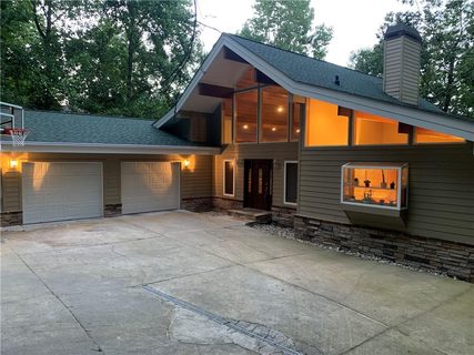 213 Riverlake Road sold home in Riverlake, Fair Play, SC