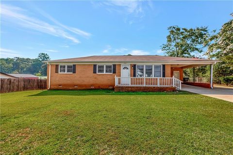 205 Iris Drive sold home in Kingsberry Park, Easley, SC