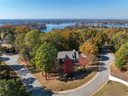 201 Winding Oaks Drive sold home in Seneca, SC