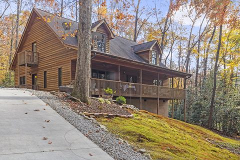 658 Chattooga Lake Road sold home in Chattooga Lake, Mountain Rest, SC