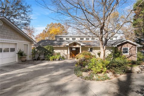 360 Lake Club Circle sold home in Tugaloo Bay, Lavonia, GA