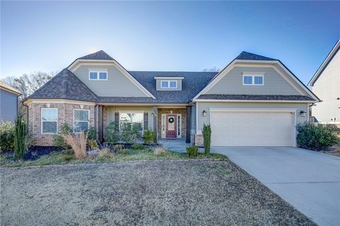 117 Wild Hickory Circle sold home in Enclave At Airy Springs, Easley, SC