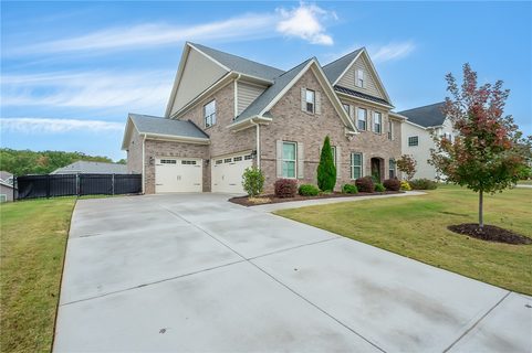 38 Evelyn Lane sold home in Crestgate, Easley, SC