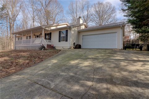 937 N Crestview Drive sold home in Woodland Acres, Seneca, SC