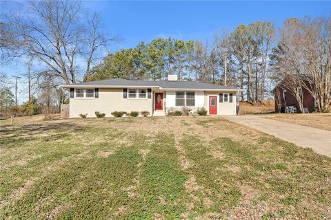 228 Bedford Forest Avenue