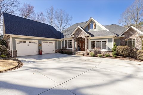 3512 Rocky Creek Drive