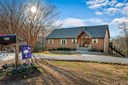821 Lenore B Lane sold home in Mountain Rest, SC