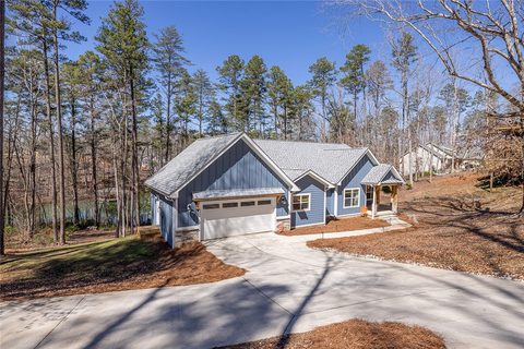 Previously sold for $1,560,000