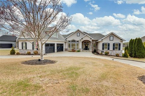 512 Dye Drive
