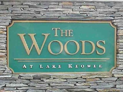 118 Woods Drive sold home in The Woods At Keowee, West Union, SC